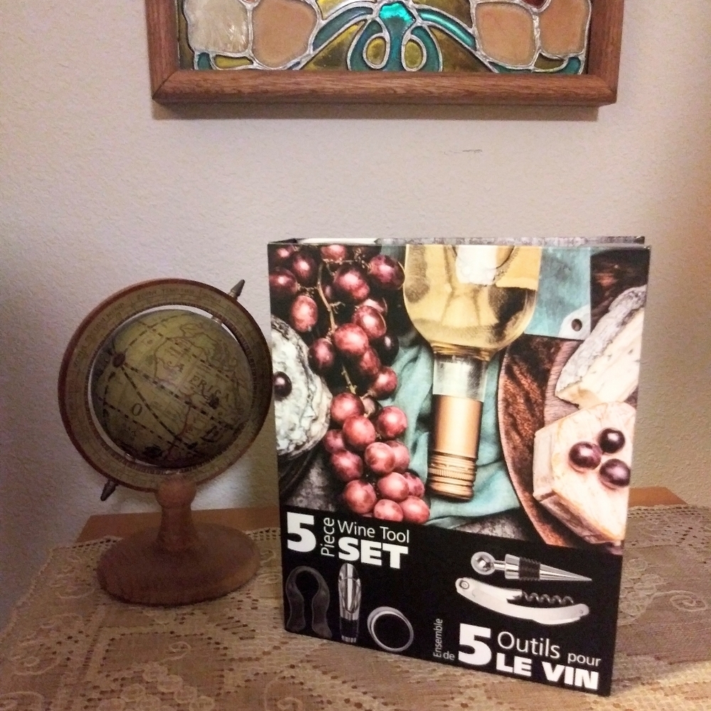 *Danesco 5 Piece Wine Tool Set